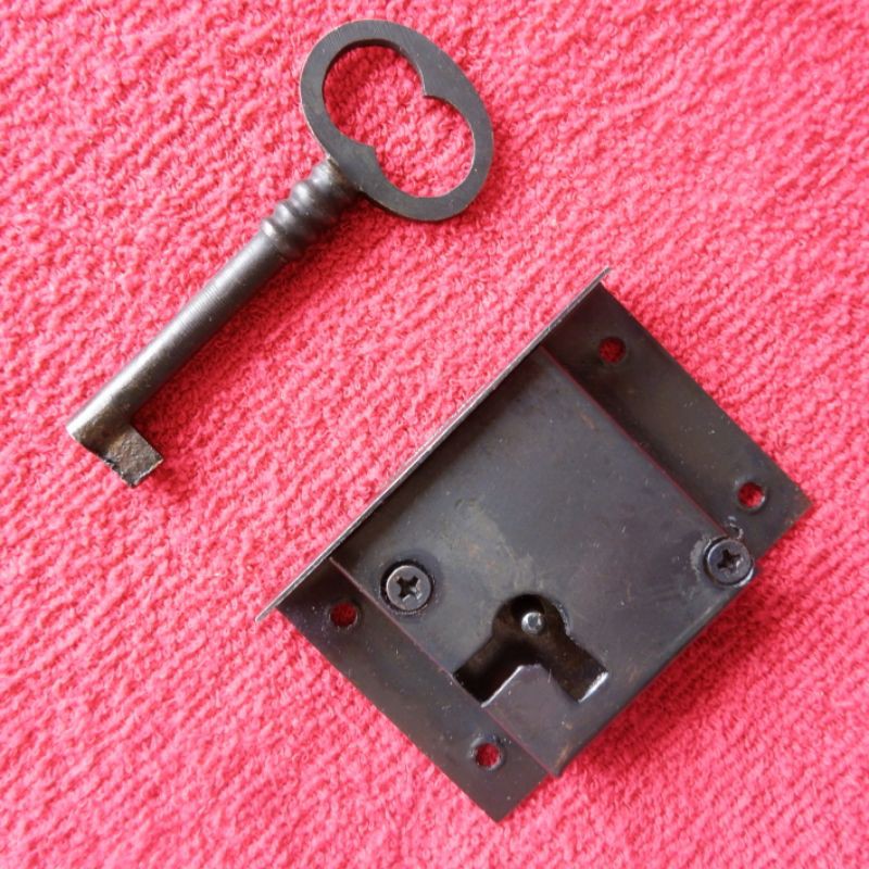 BODY KUNCI PENGAMAN LOKER LACI BUFET LEMARI ANTIK KLASIK KUNO JADUL JAMAN DULU DRAWER LOCK VINTAGE