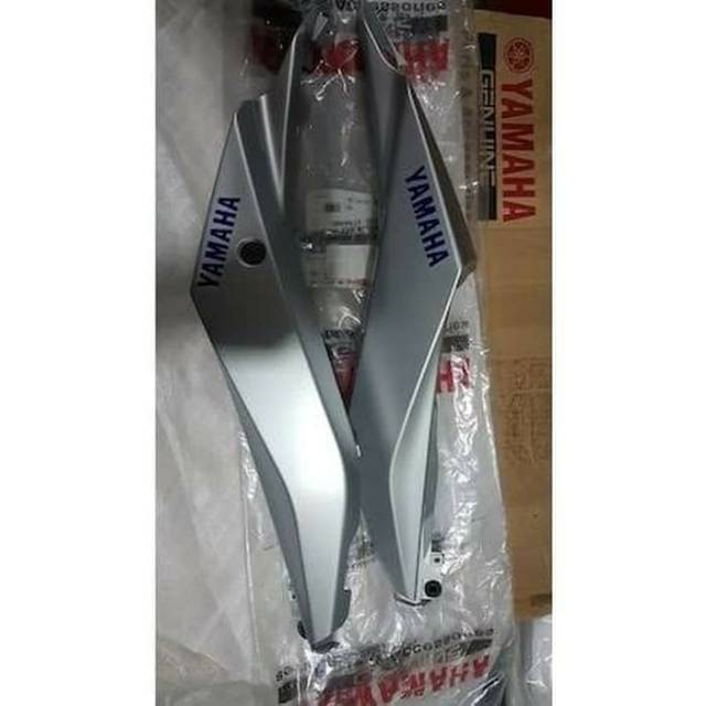 Body belakang Mt25 silver original ygp sepasang