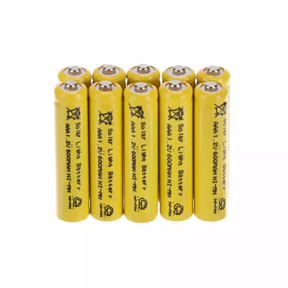 [M7] Baterai Cas Rechargeable AAA Kuning 600mAh 1.2V Ni-Cd / Battery Rechargeable