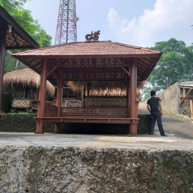 gazebo kayu kelapa