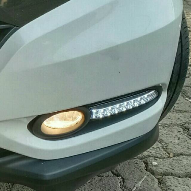 lampu DRL foglamp bumper depan honda hrv HR-V 2014 sampai 2017 putih + sen KUNING 2015 2016 2017 2018