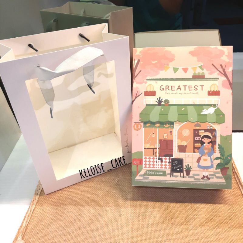 

BOX/DUS MOONCAKE SEKAT 6 UKR 24,6 CM x 17 CM x 5 CM. +. PAPERBAG