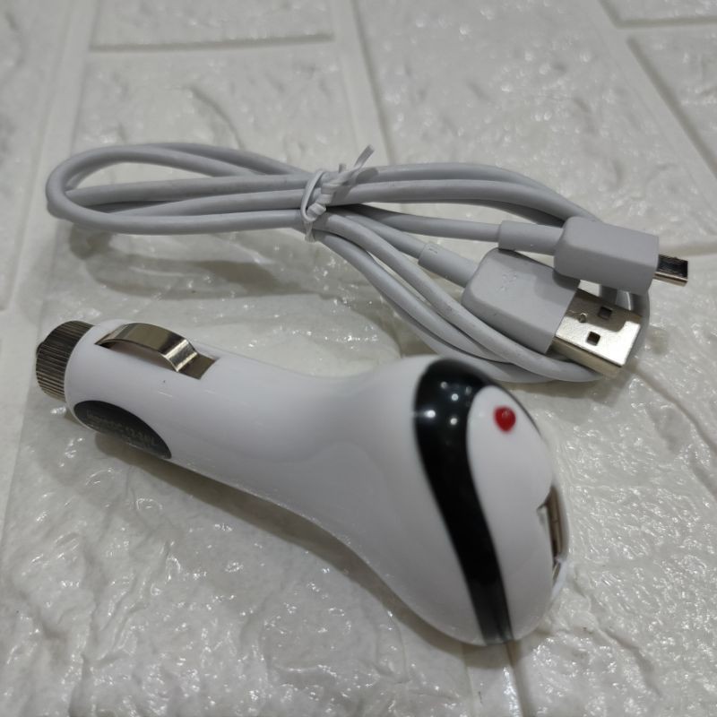 Charger mobil/car charger