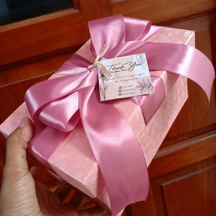 

[COD] kotak kado / kotak gift / box kado ukuran 19x11x10cm [COD]
