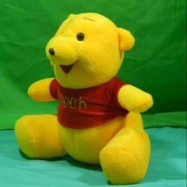 The pooh boneka size:S