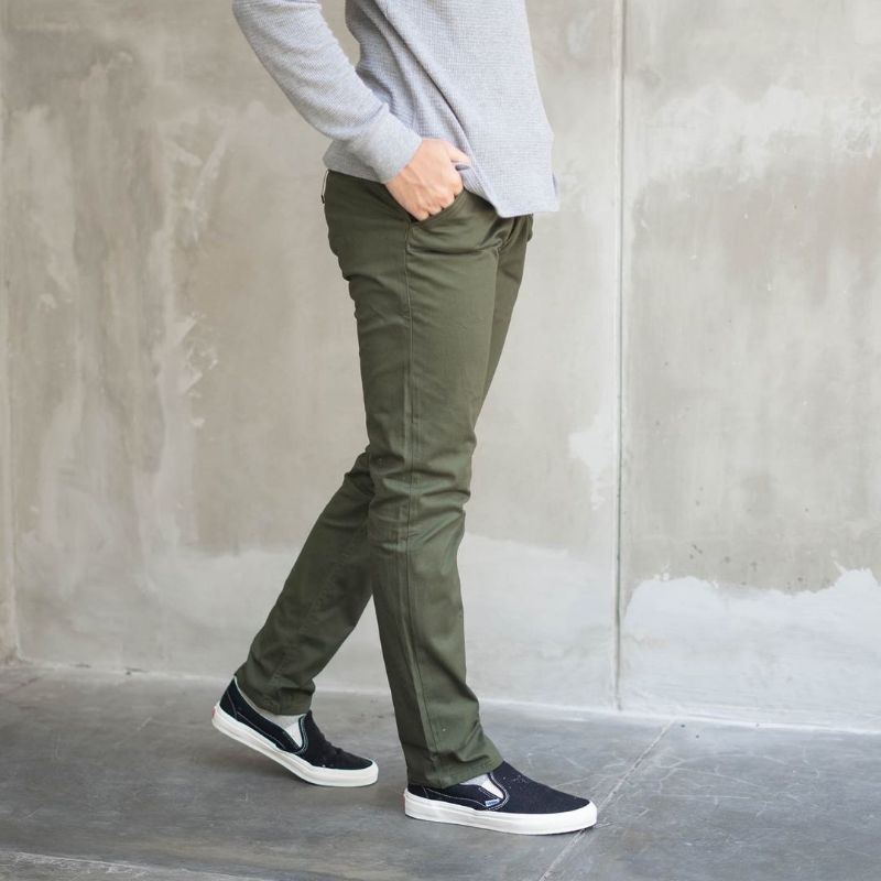 CELANA Pria SLIMFIT Panjang chino KERJA HARIAN HITAM MOCCA ABU GREY KREAM CREAM Sz 27 - 38