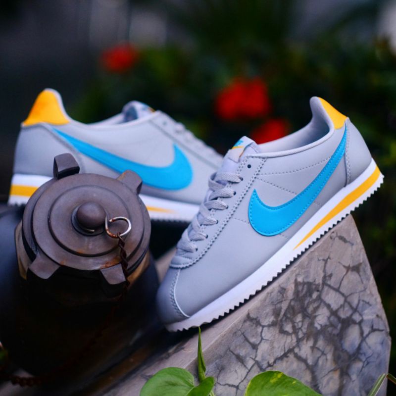 SALE NIKE CORTEZ LEATHER BONE (100% ORIGINAL) SEPATU SNEAKERS CASUAL SPORT OLAHRAGA LARI WANITA, SEP