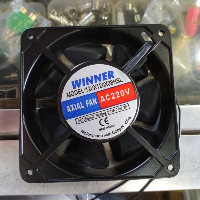KIPAS/FAN WINNER 20X20 CM