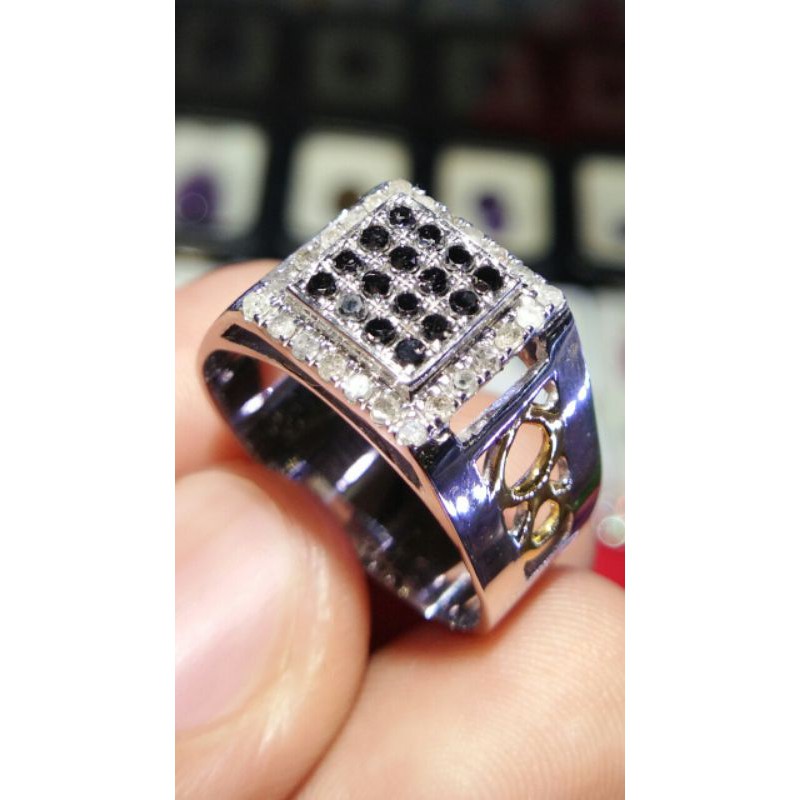 cincin berlian hitam keliling berlian putih