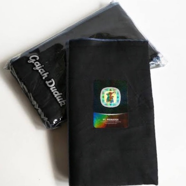 Sarung Gajah Duduk Polos Hitam