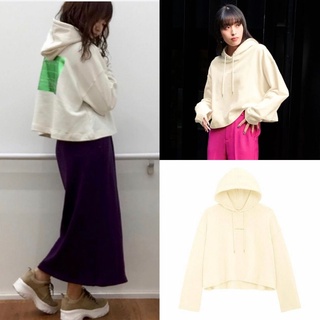 Uniqlo Hologram Cotton Hoodie - Outerwear UNQ Wanita Original Branded