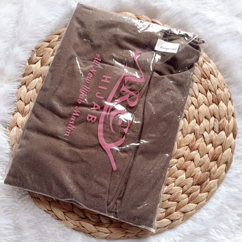 Hijab Instan AREY BERGO /jilbab bergo/ AREY BERGO LIST // BERGO FARAH-Mocca