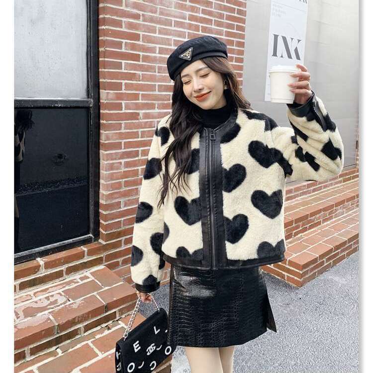 Jaket Wol Wanita Korea Love  Padded Lamb Wool Fur  's Clothing  Winter New Korean Style Loose Short 
