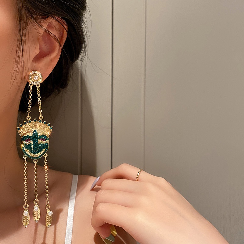 Anting AT 174 Anting Panjang Unik Lucu Keren Fashion Wanita / Anting Pesta /BS