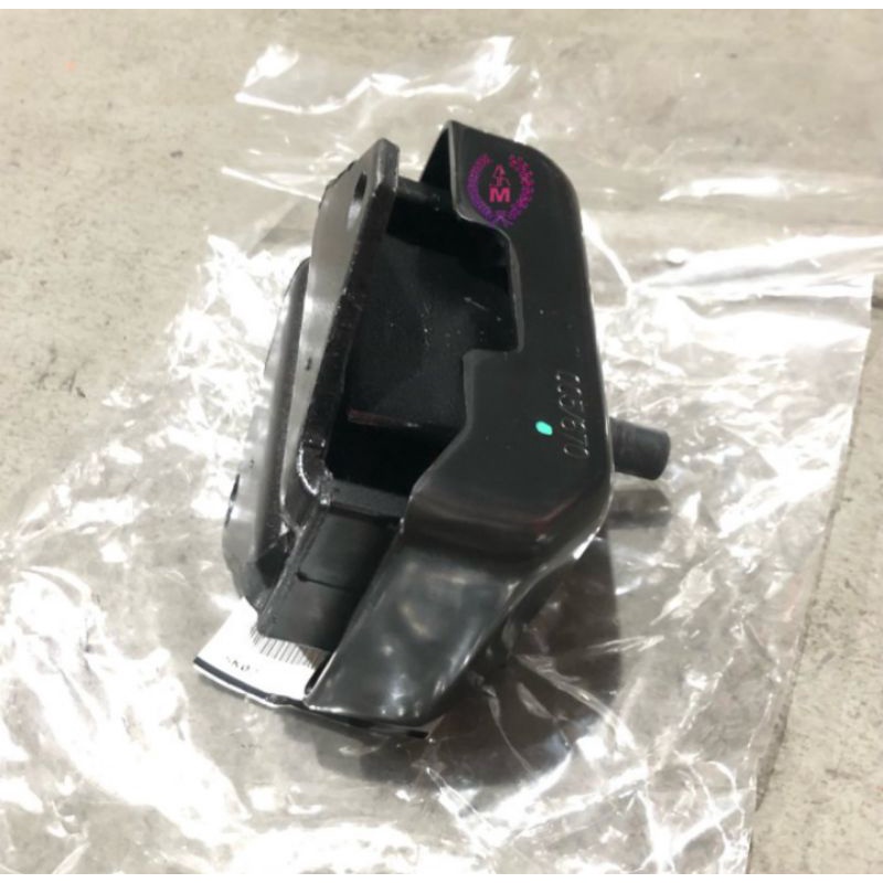 Engine Mounting Mesin Kanan Kiri Pajero Sport Triton 4x4 4x2 Original