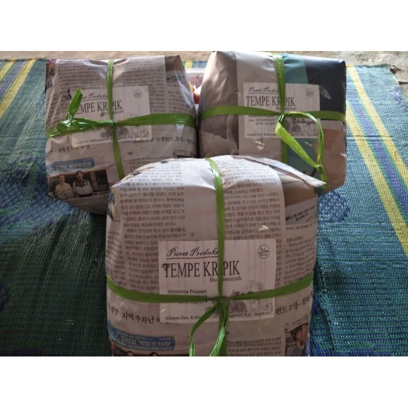 

(Kemasan Besek) Tempe Kripik Bu Samsiyah Khas Trenggalek