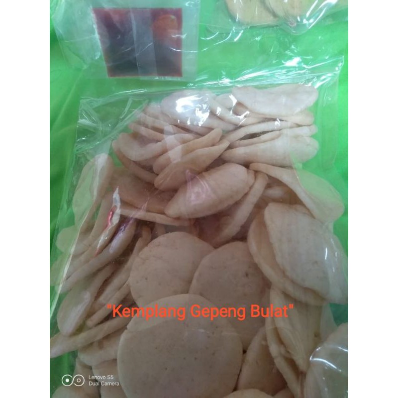 

Krupuk Kemplang gepeng bulat