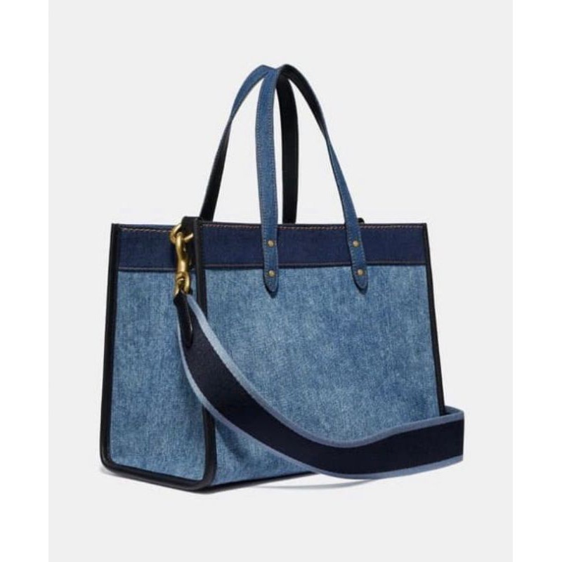 Coach Field Tote 30 With Coach Badge