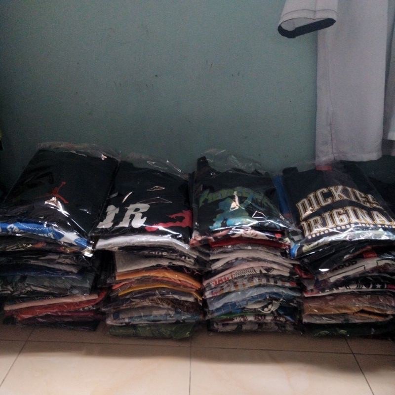 CUCI GUDANG Kaos Tshirt pria murah random berkualitas