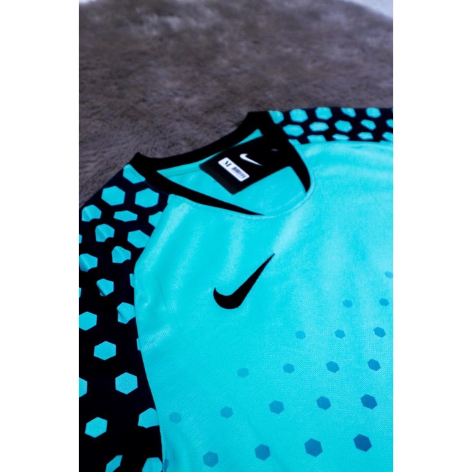 Setelan baju futsal bola ( 00019 ) IMPORT GRADE ORI