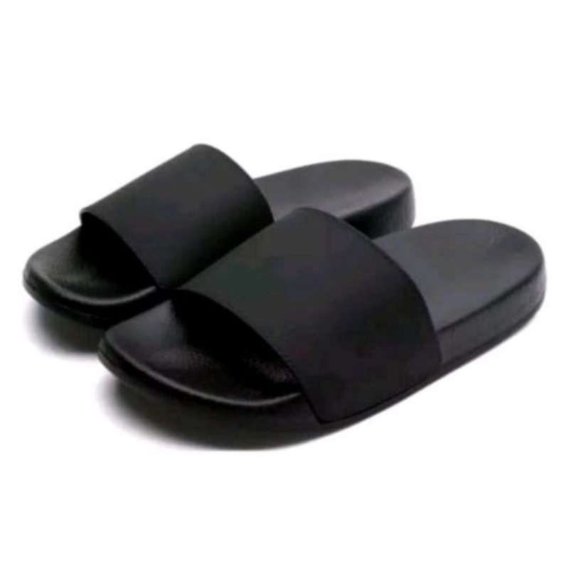Sandal karet pria wanita couple polos slip on sandal slop pria wanita basic polos fullblack murah