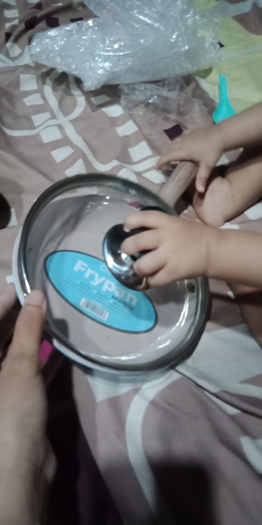 Frying Pan Fry Pan Panci Wajan Kuali Marble Anti Lengket Dengan Tutup Cypruz Brand Belgium.