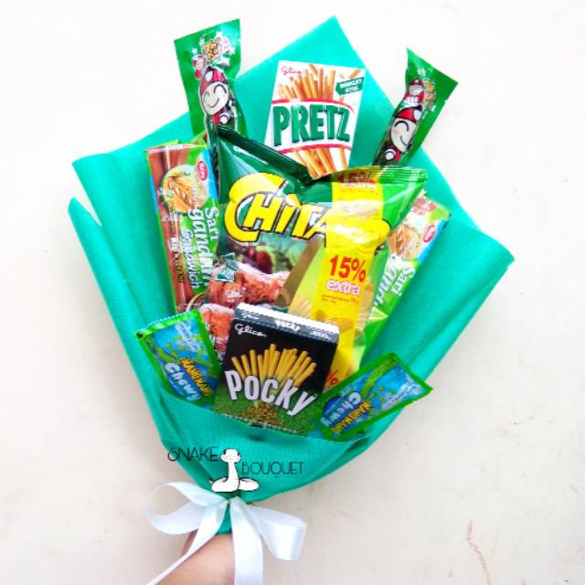

snack bouquet buket snack hadiah wisuda / ulang tahun