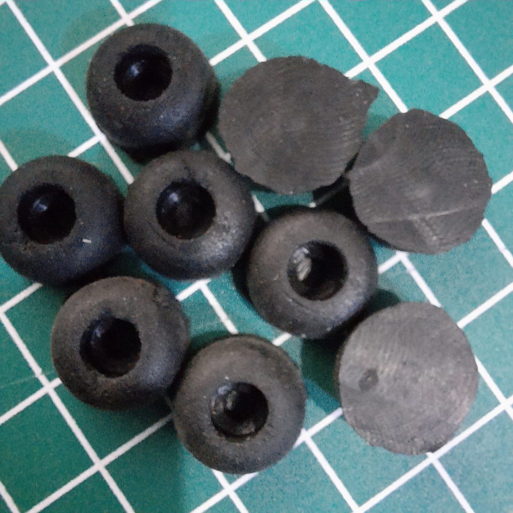 [DEV-9023] KAKI BOX DIAMETER 1cm TINGGI 5mm UNTUK BOX X1-X8