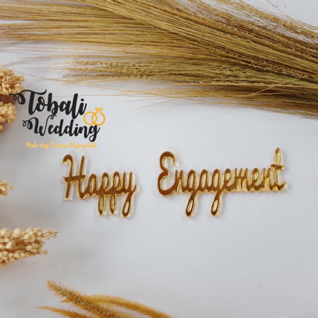 

CUTTING CUSTOM NAMA GOLD AKRILIK