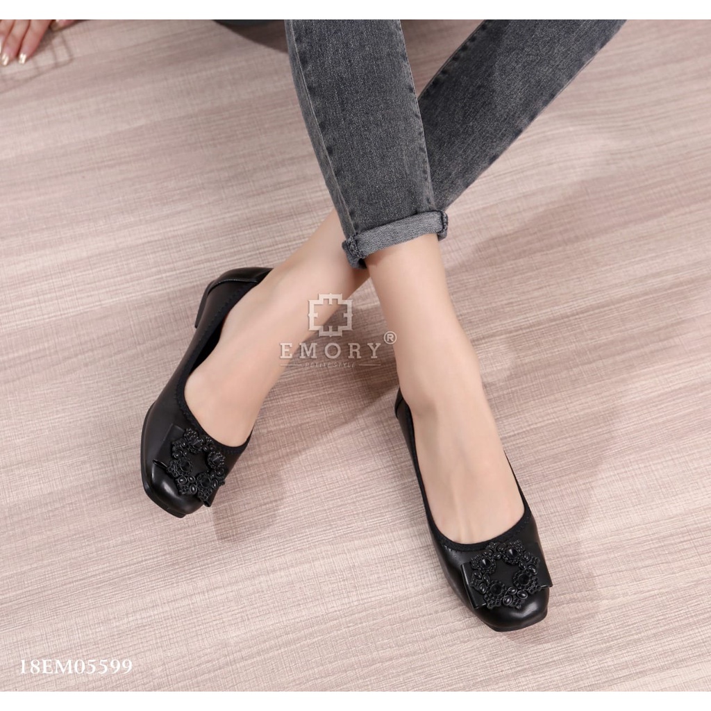 6.6 SALE &gt; EMORY Zatirra Sepatu Wanita Flat Shoes #18EMO5599