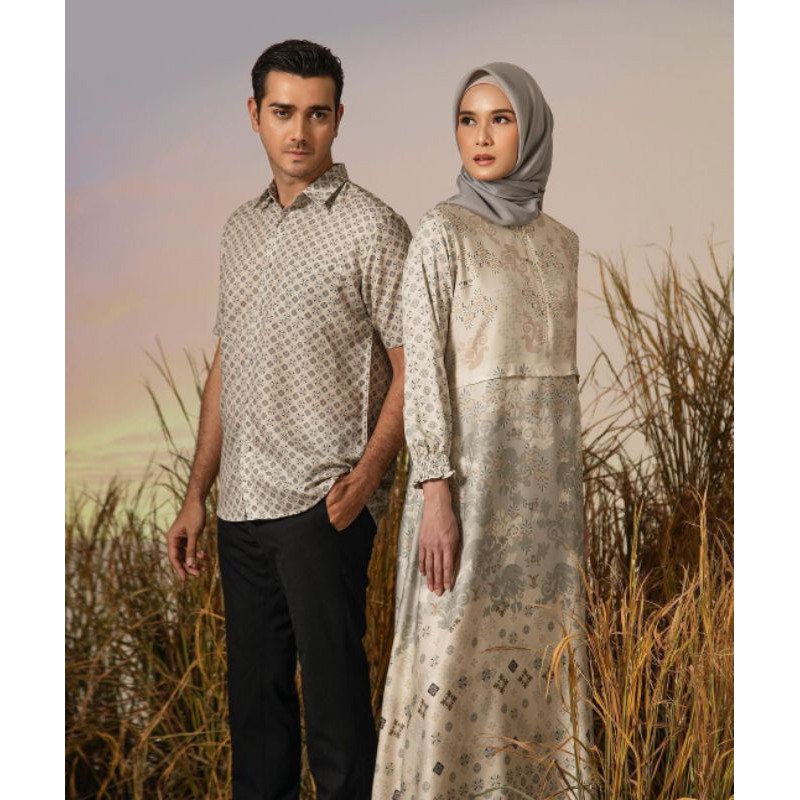 DAMASK TSHIRT by Heaven Lights