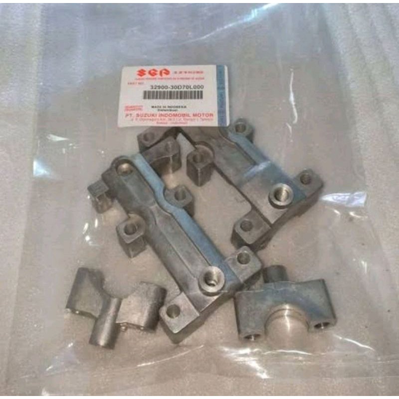 LAKOPAN SATRIA FU DUDUKAN NOKEN AS SATRIA FU 150 DUDUKAN NOKEN AS FU