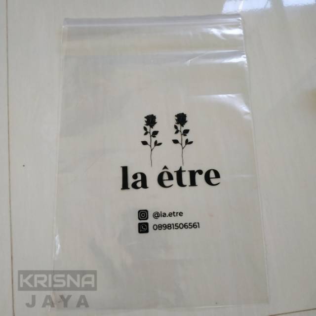 

PLASTIK KLIP 20X30 dan 15x20 PLUS SABLON 1 SISI