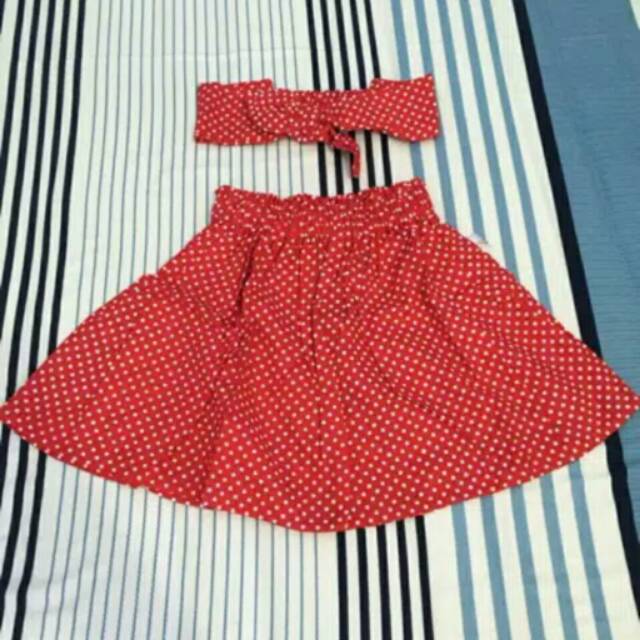 Rok set bandana polkadot merah