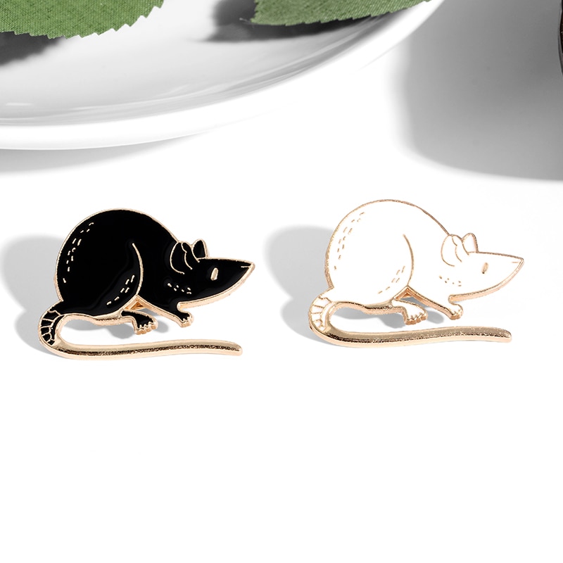 Bros Pin Enamel Bentuk Tikus Warna Hitam Putih Untuk Hadiah