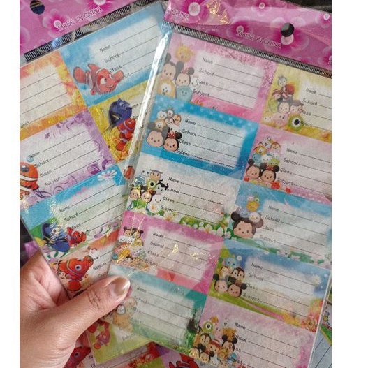 

stiker karakter label nama buku