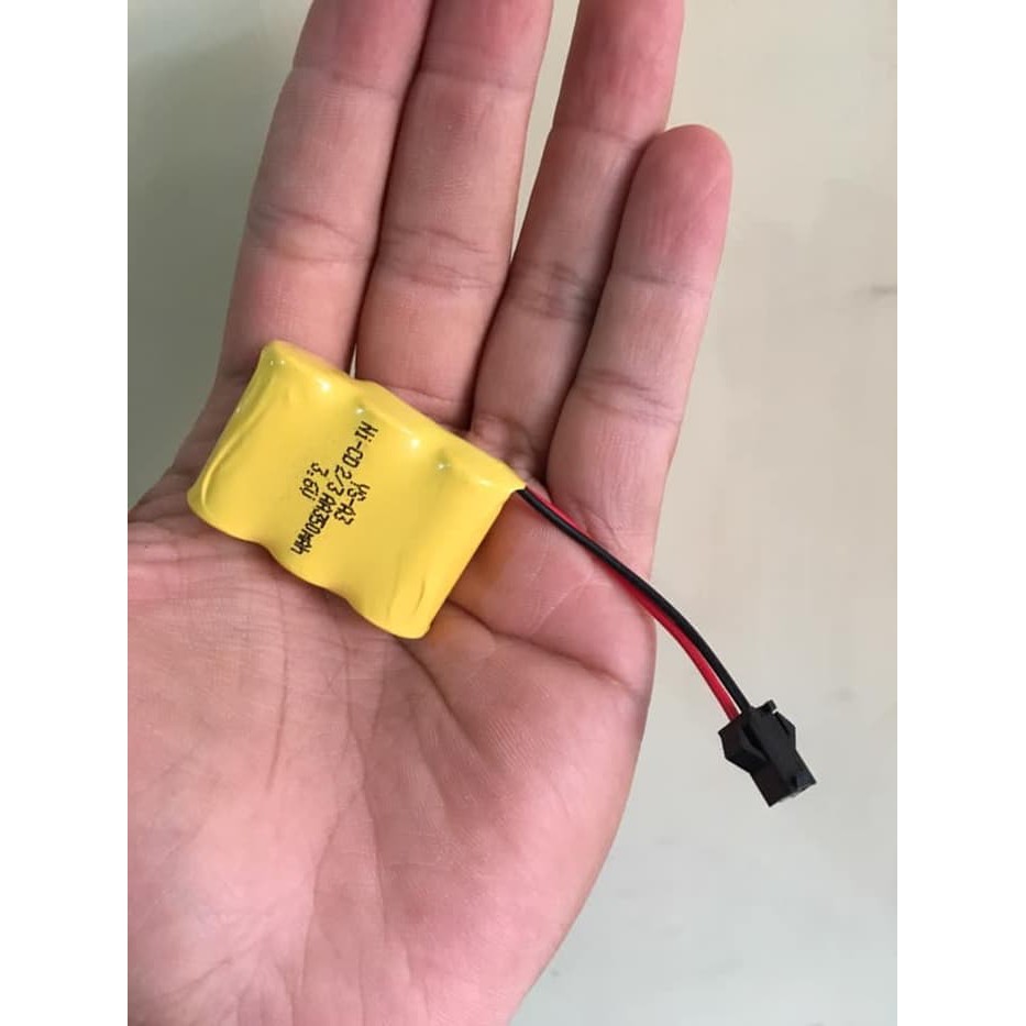 baterai cas mobil rc kecil
