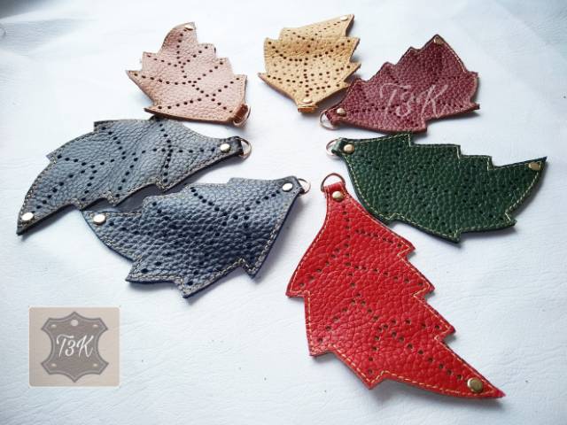 Suvenir key chain leather hand made gantungan kunci kulit asli bentuk unik