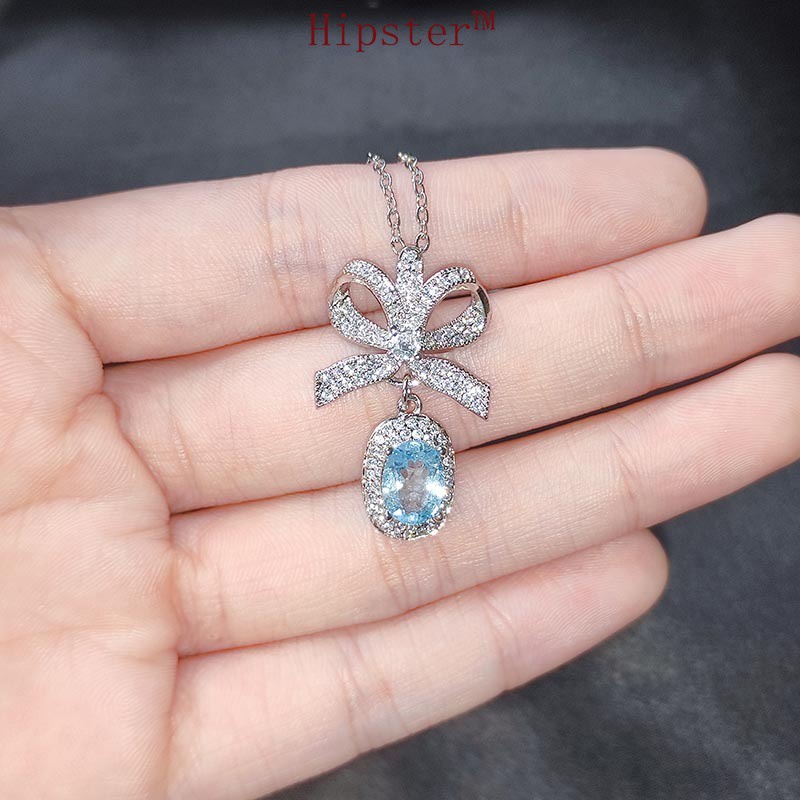 Fashion New Natural Blue Topaz Butterfly Pendant Women 'S Necklace