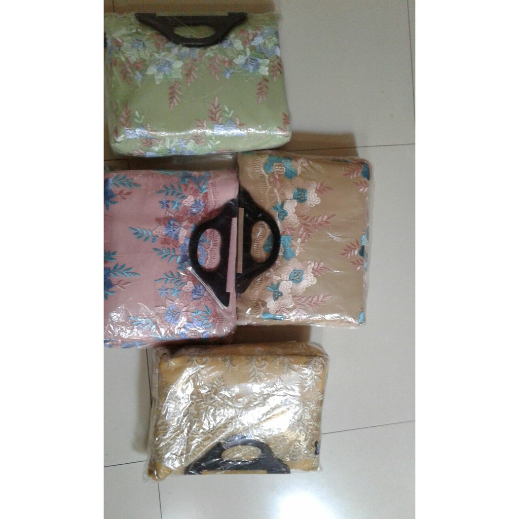 Stok Terbatas !!! Azurra Shop Mukena Nazwa Motif Dan Warna Cantik, Ori Algani, Limited Mekenah