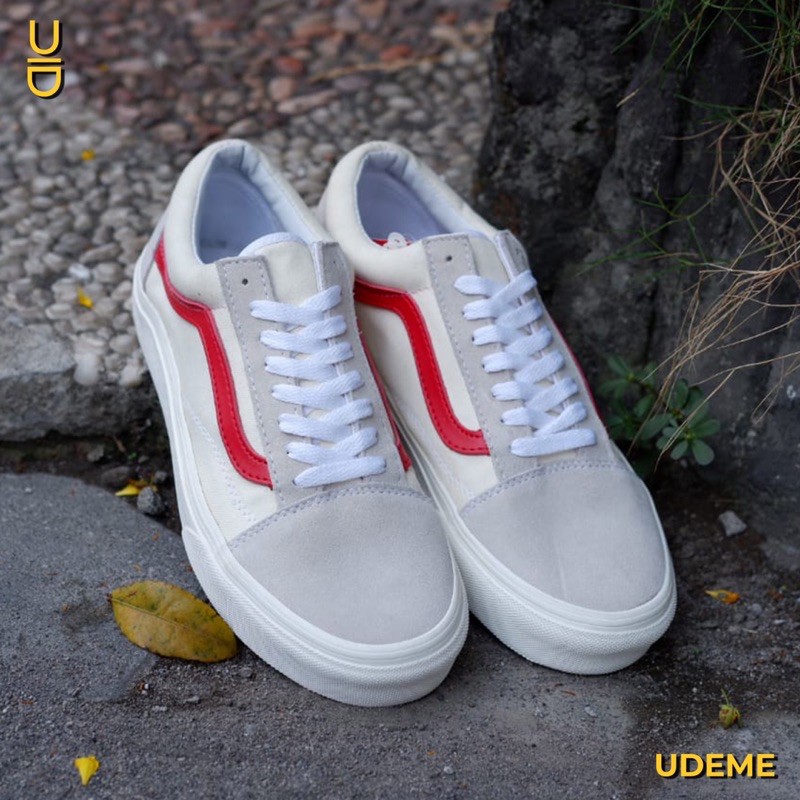 Cream red vans hotsell