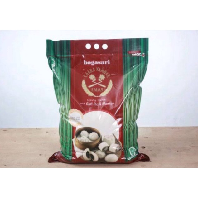 

TEPUNG CAKRA EMAS ROTI PAO - 5KG