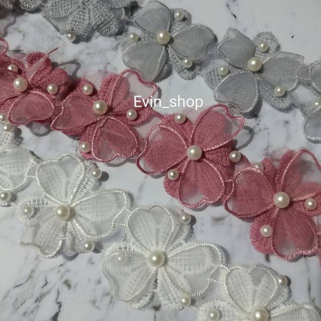 Renda Prada tile Mutiara /17 Bunga/+-85 cm