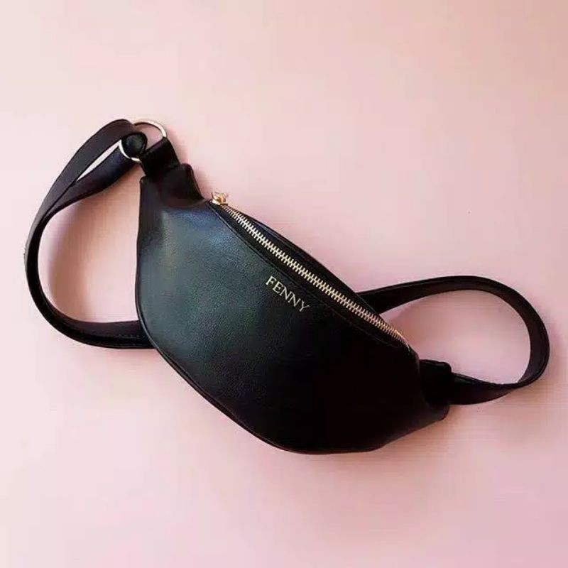 

fibellta A4 bag black