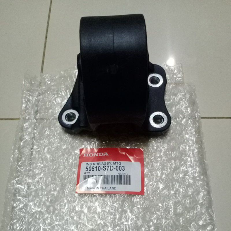 engine mounting belakang honda crv gen2