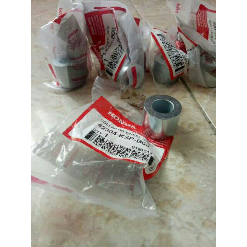 Collar Bosh Gear Luar KIRI Belakang 42304 KSP B00 Honda CB150R OLD - NEW MEGAPRO VERZA