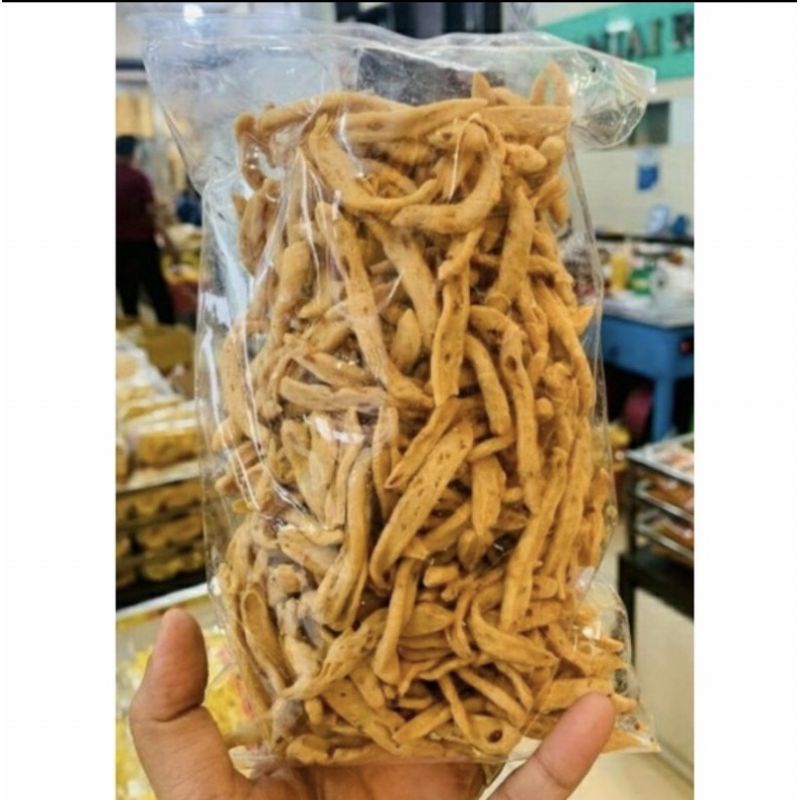 

Kue Bawang Gunting Oleh-oleh Khas Padang /Keripik Bawang Snack Bawang Padang