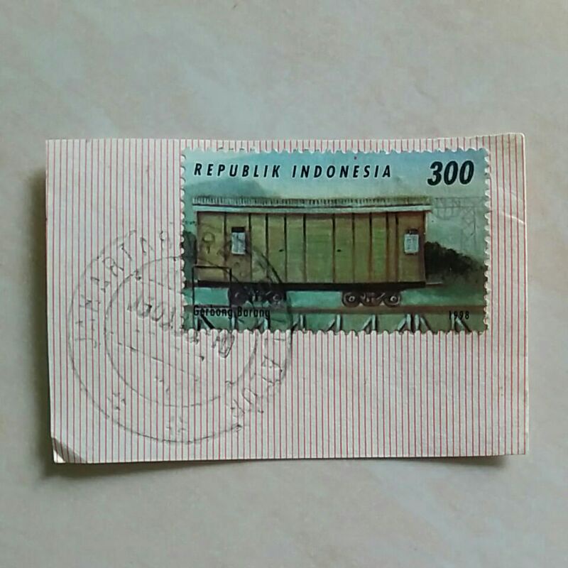 

(K18) Cap Pos Jelas Perangko Kereta Api 1998 300 Rupiah Used