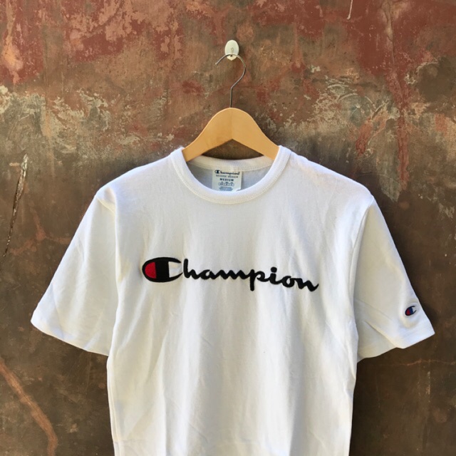  Champion  T Shirt Big Script White Kaos  Champion  Original 