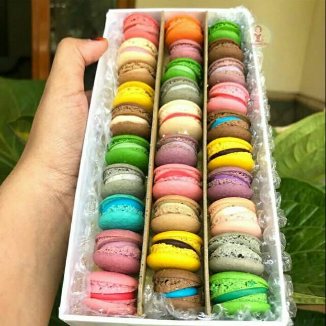 

Baby macaron isi 30